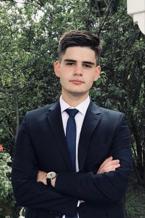 Meditații Engleză – Profesor calificat, Sector 6 București sau Online
