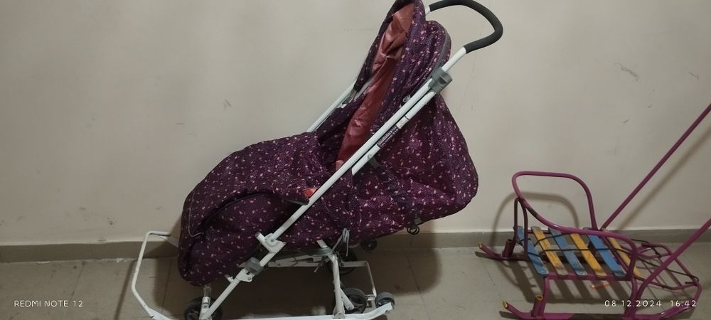 Продам санки-коляску