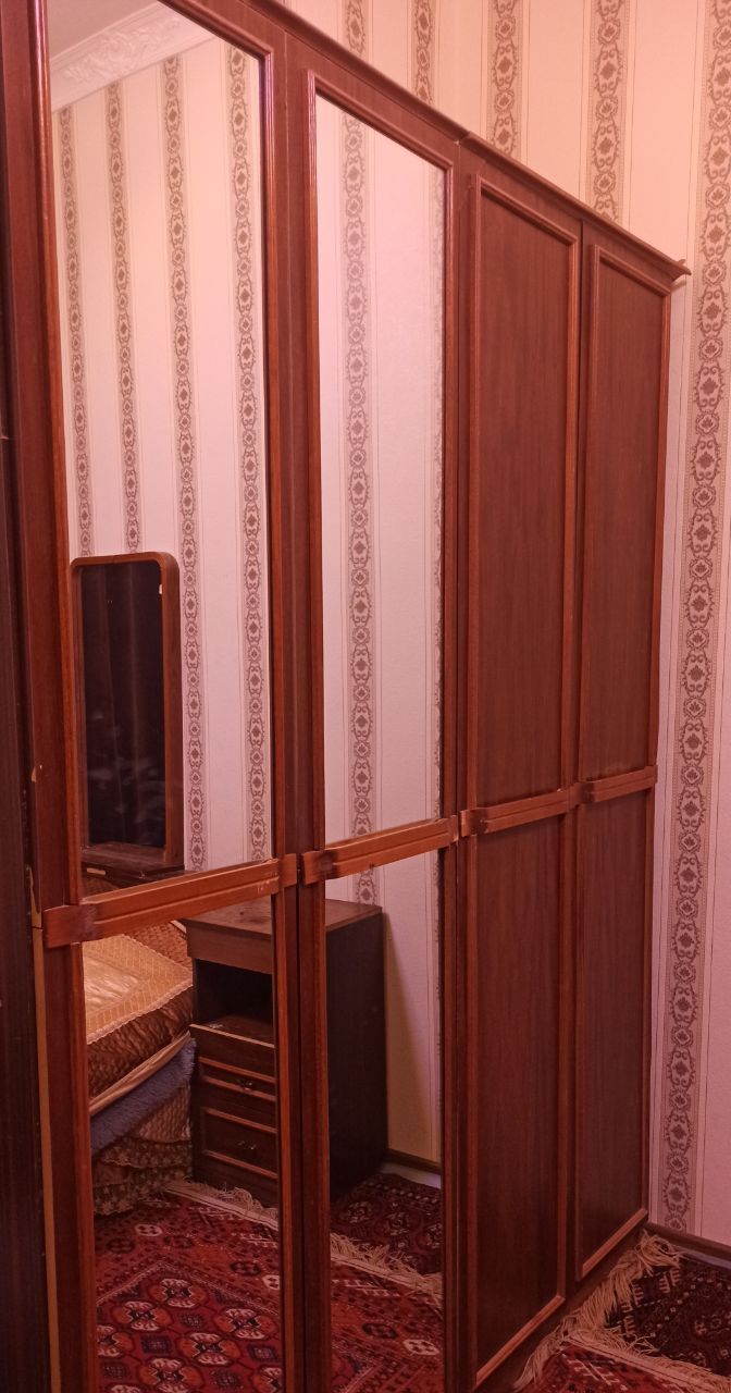 Mebel sotiladi. Narxi kelishiladi