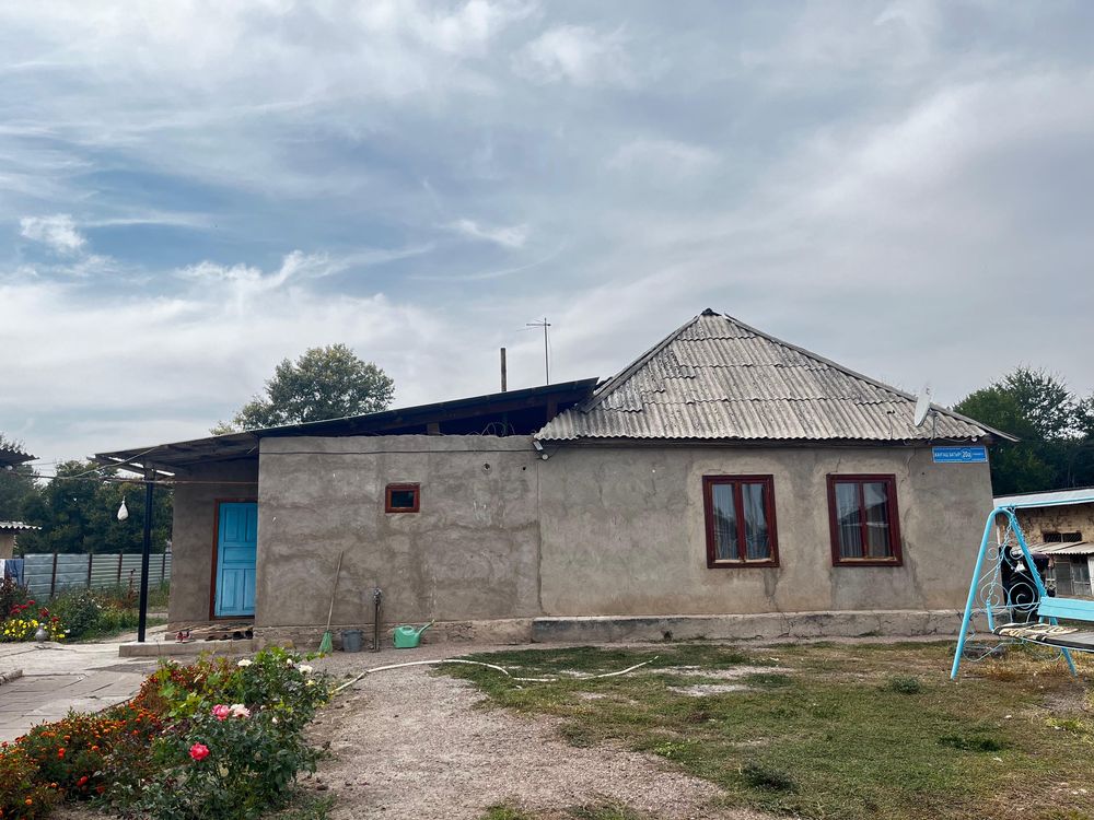 продается дом в уч Ойтал