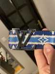 curea louis vuitton in stare perfecta