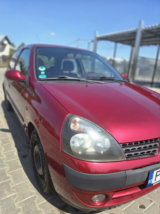 Clio 2, 2005 – 138.000 km, perfect pentru oraș