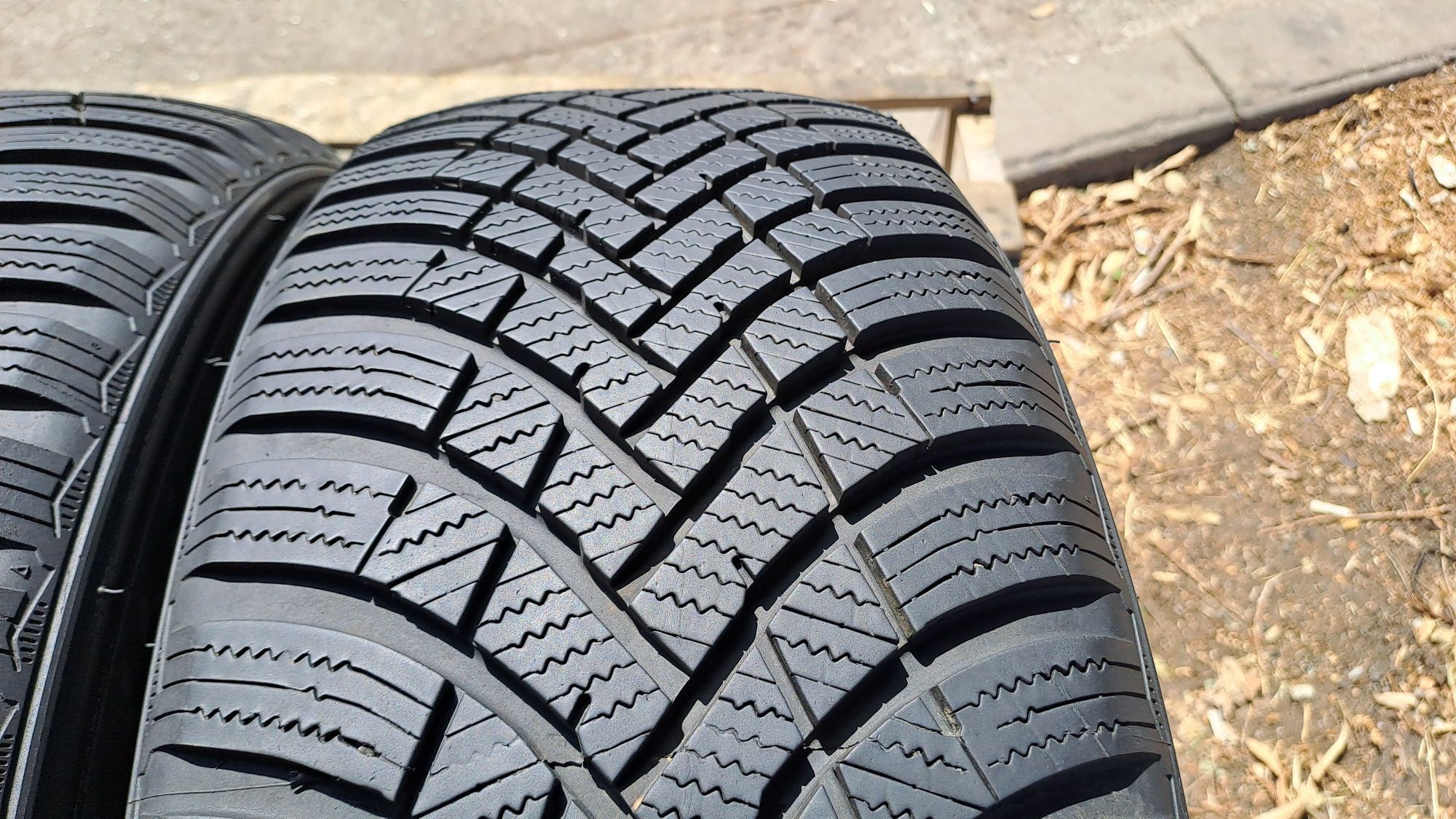 2бр. Зимни 205/55/16 Hankook Winter I cept RS3