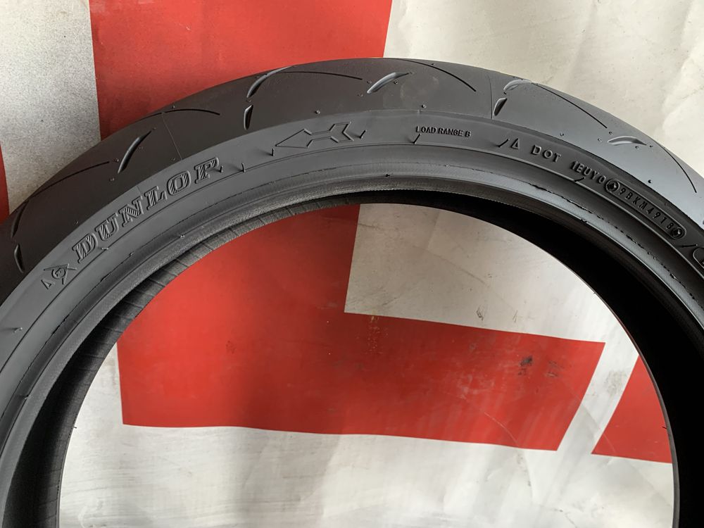 120 70 17, Моторска гума, Мото гума, Dunlop SportMaxRoadSport2
