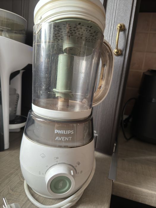 Robot diverisficare Philips 4 in 1, stare foarte buna
