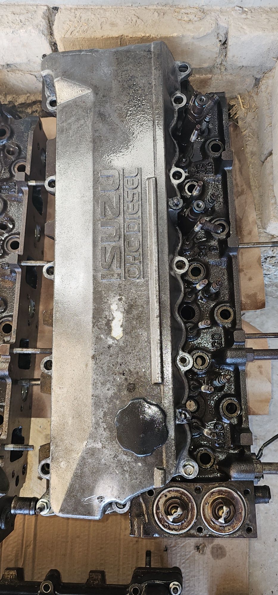Головка блока Isuzu 5 тонник(дизель)