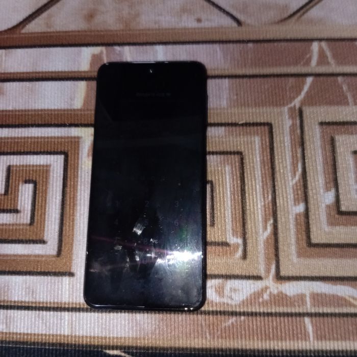 Продам телефон Redmi not 9