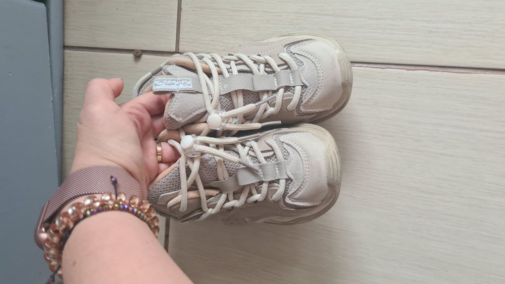 Pantofi sport universali 31