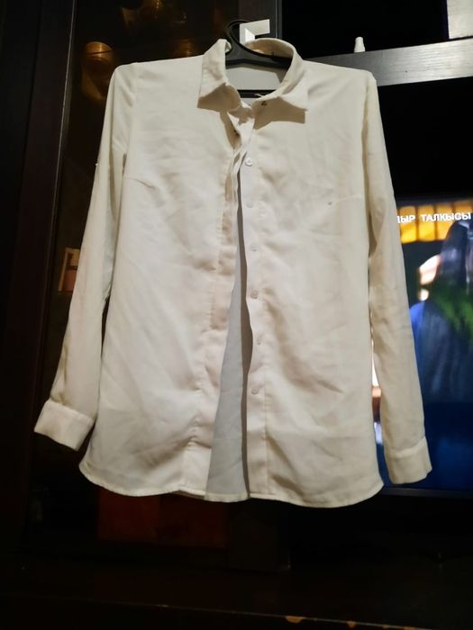 Рубашки женские.