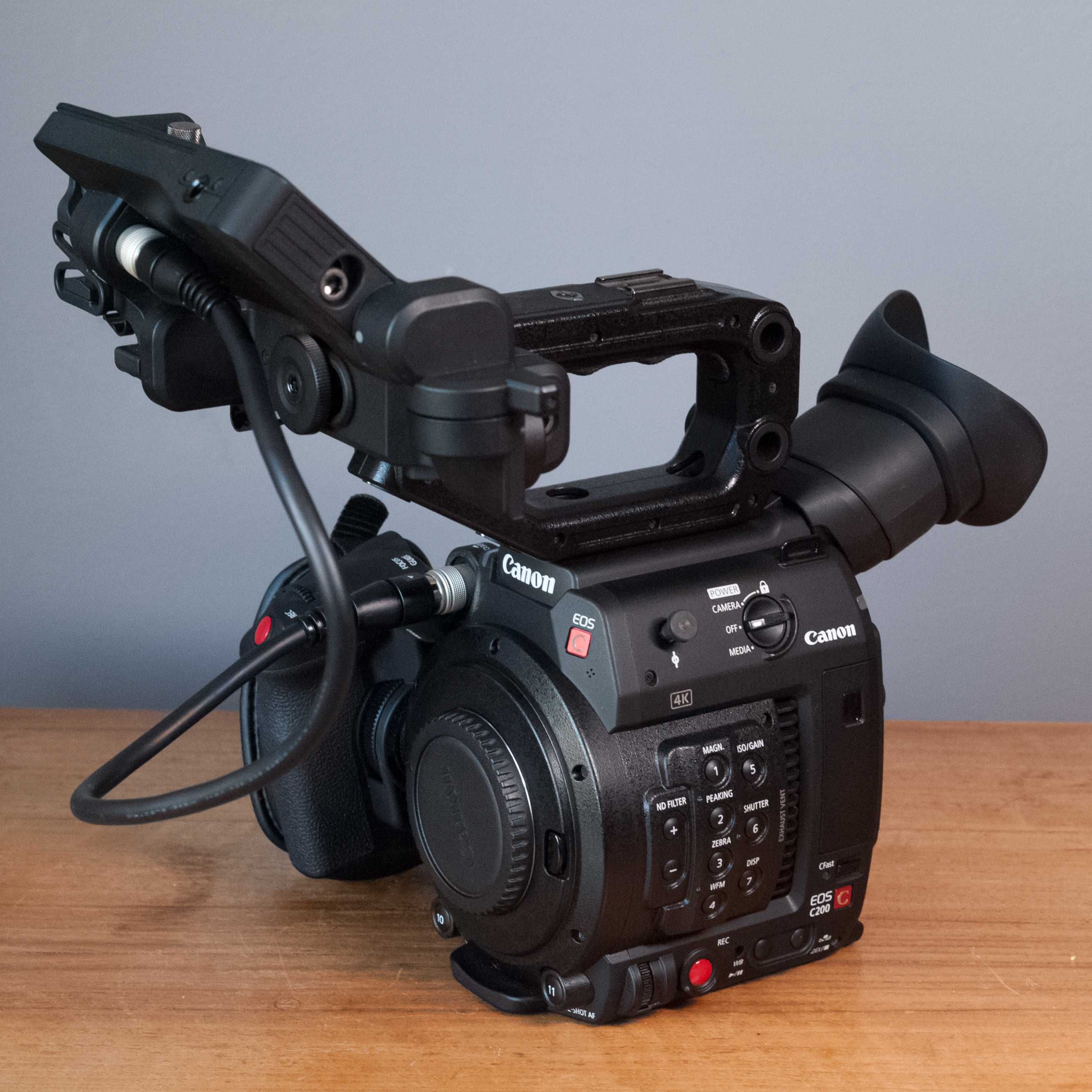 Canon eos C200B EF mount