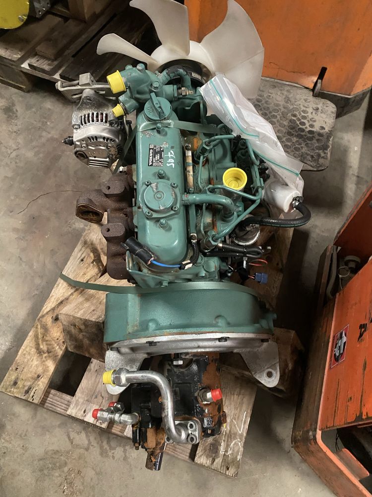 Motor miniexcavator Volvo ECR25D