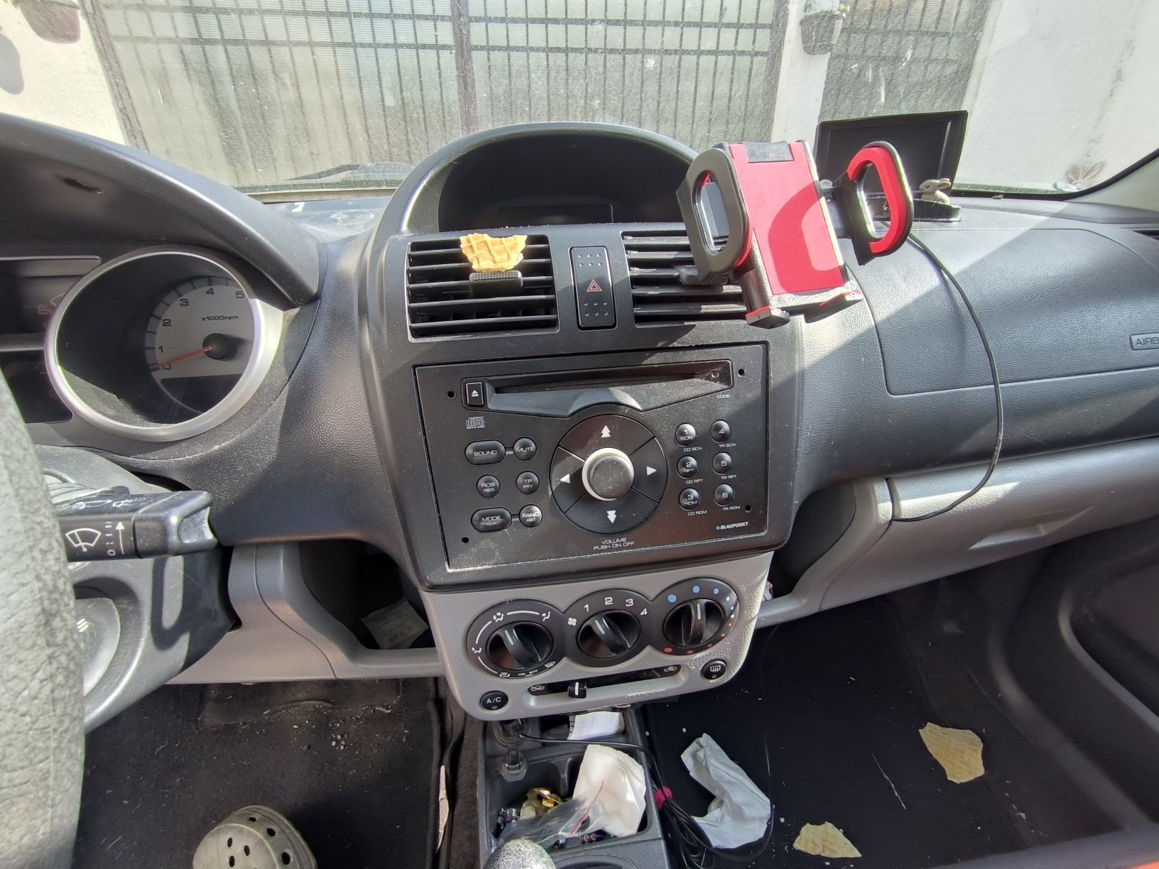 Suzuki Ignis 2003