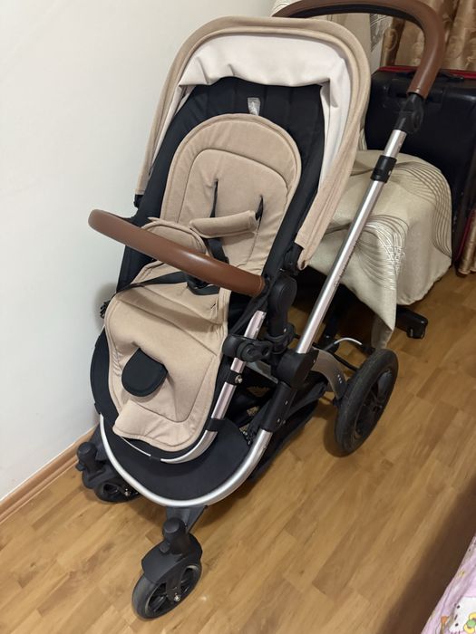 Vând cărucior Ickle Bubba Stomp Luxe i-Size 3 în 1 + isofix