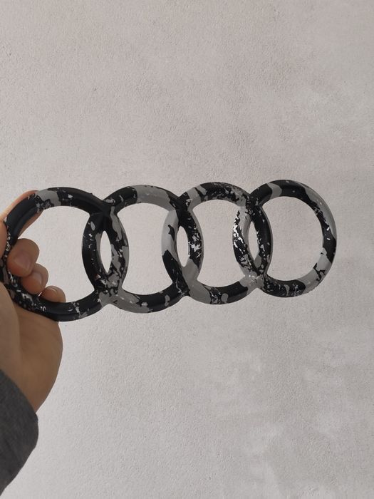 Емблема АУДИ лакирана