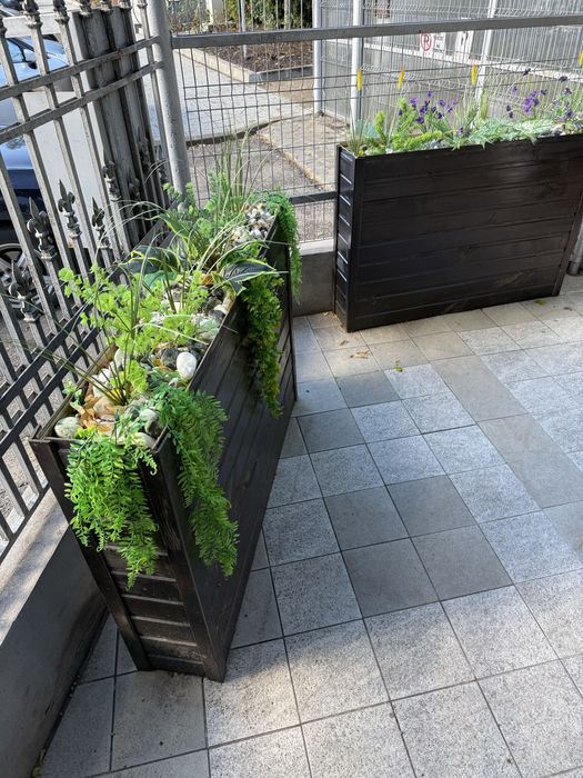 Jardiniere echipate