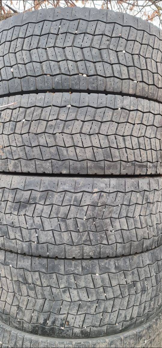 Anvelope Camion 315 70 22.5  Tractiune Bridgestone Hankook