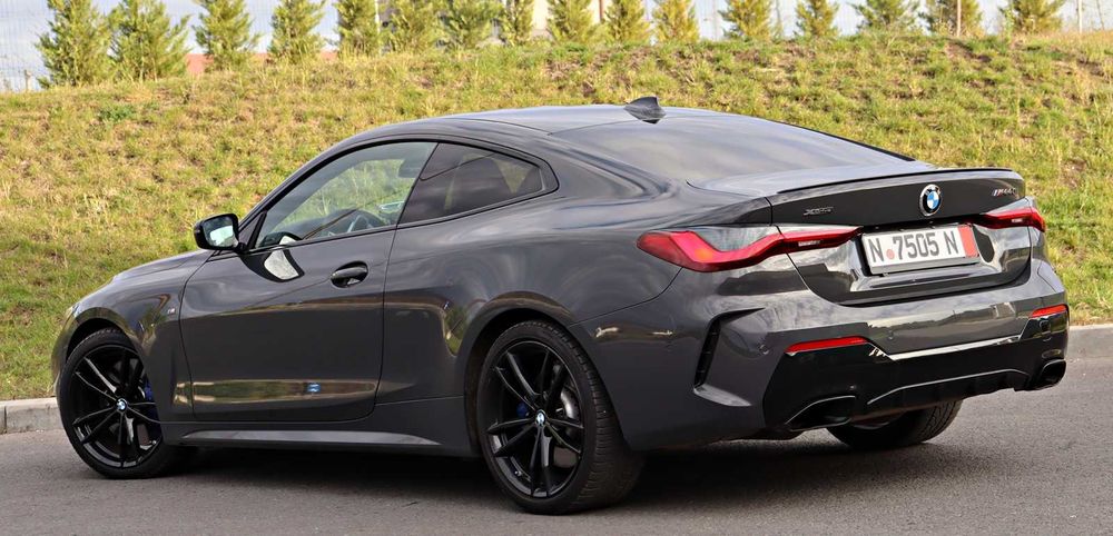 BMW M440i / Seria 4 / 2021 / 374 CP / X Drive / Scaune M4 / MildHybrid