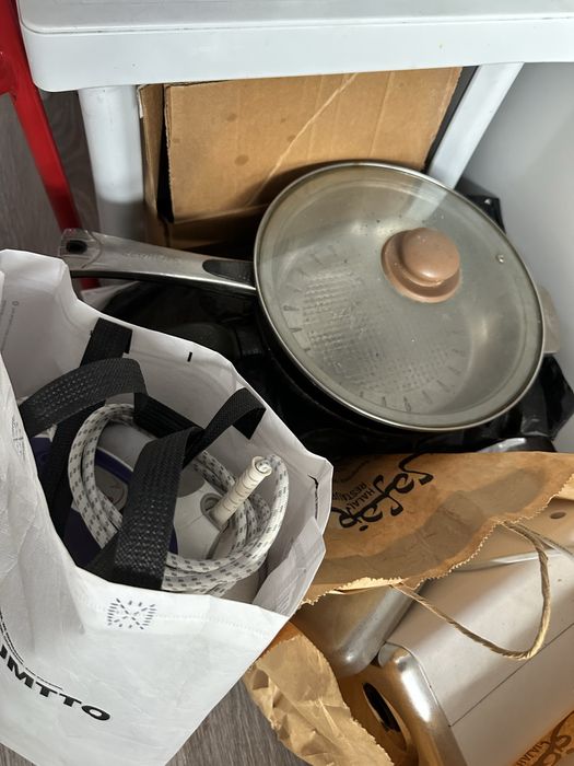 Отдам даром старую технику/посуду