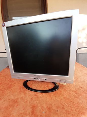 Vând monitor calculator LCD