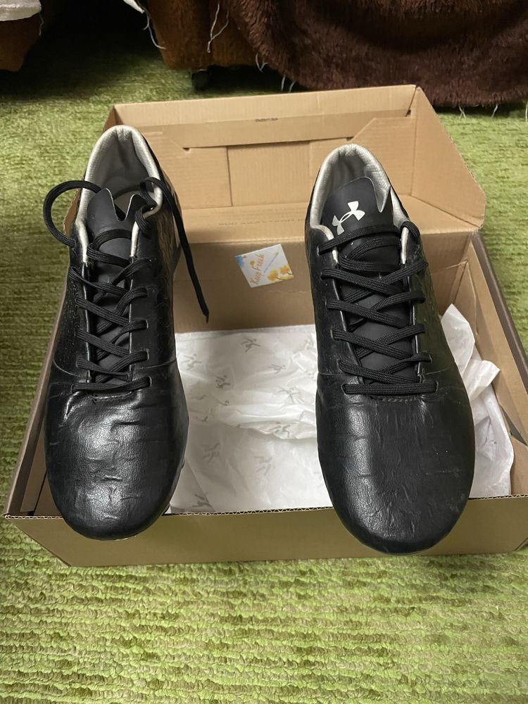 Бутонки на марка Under Armour