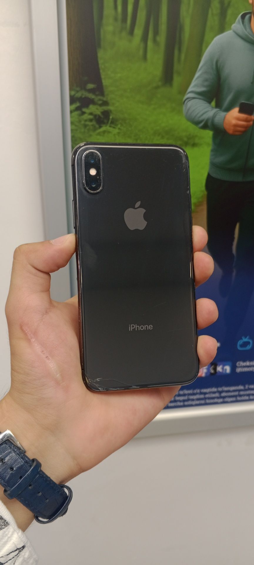 Iphone x srochna sotiladi 64gb