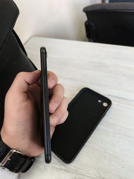 Iphone 7  Cooler podarkaga