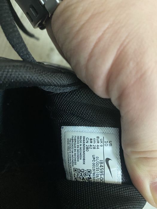 Nike INITIATOR 43 1/2 цена 105