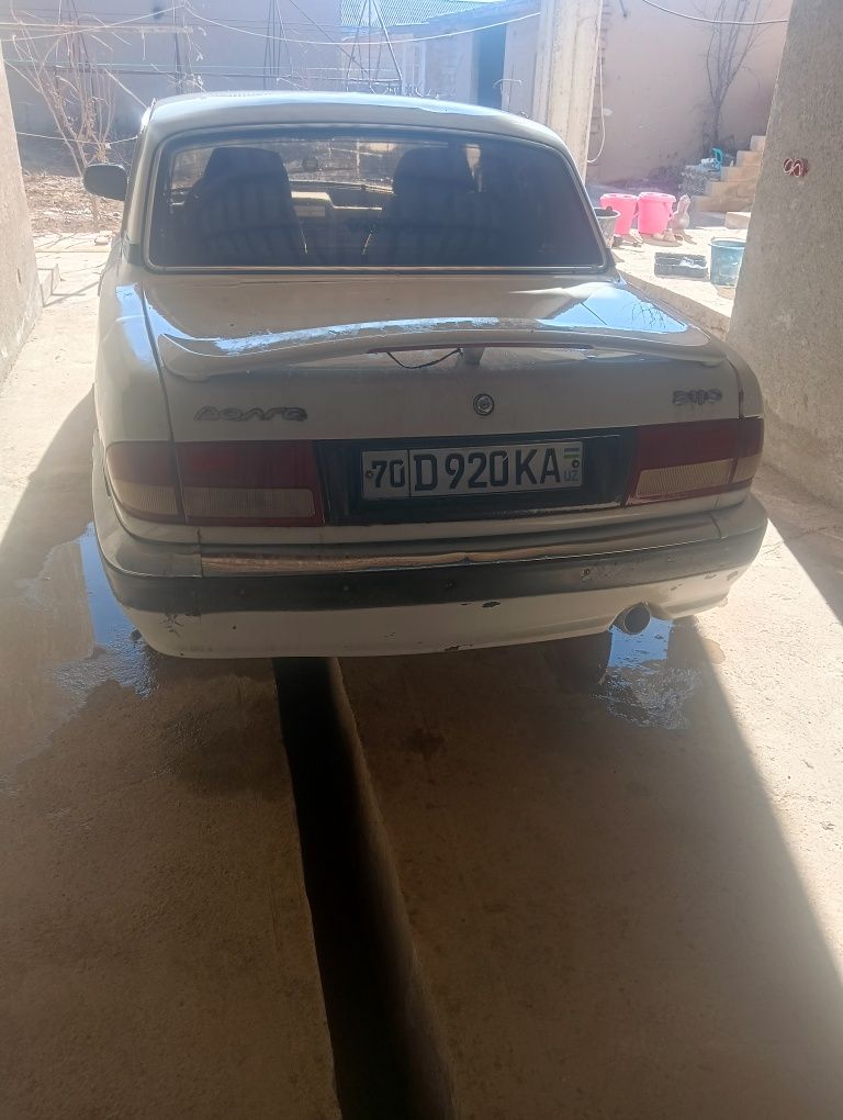 Волга 3110сотилади
