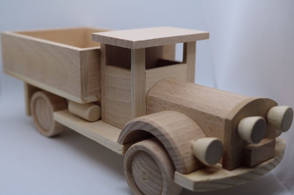 Mașinuțe tanc numărătoare trenuleț din lemn făcute manual noi diferite