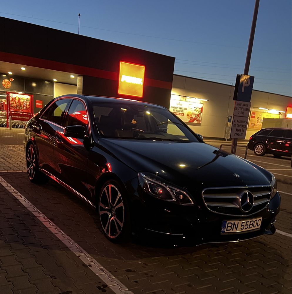 Mercedes E-Class 220