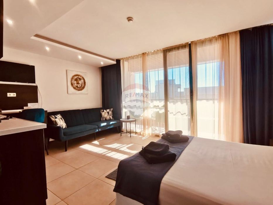 Продава се Едностаен апартамент в Балчик - 50 кв.м за 1500 €/кв.м - Снимка #1