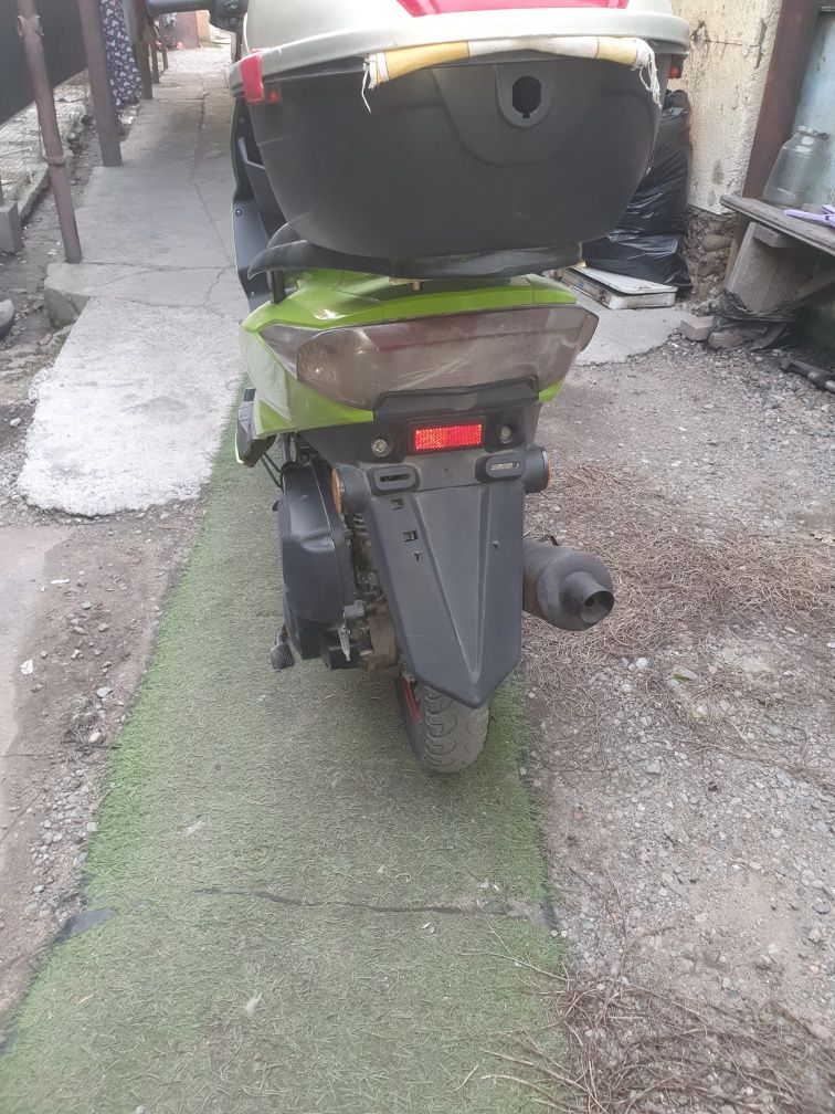 Продам мопед м12