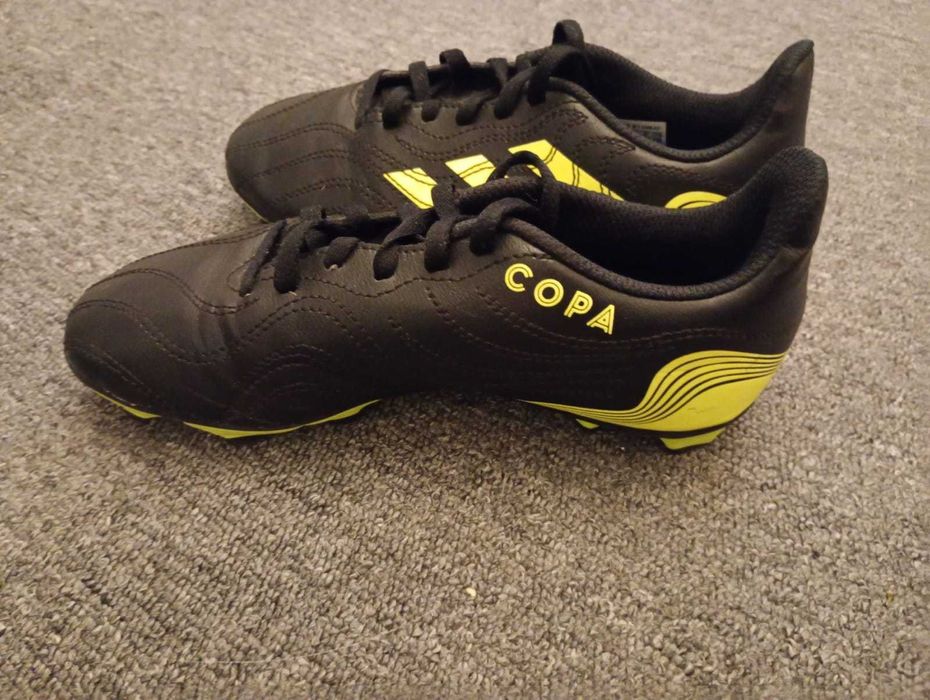Ghete de fotbal crampoane mari Adidas COPA nr.34