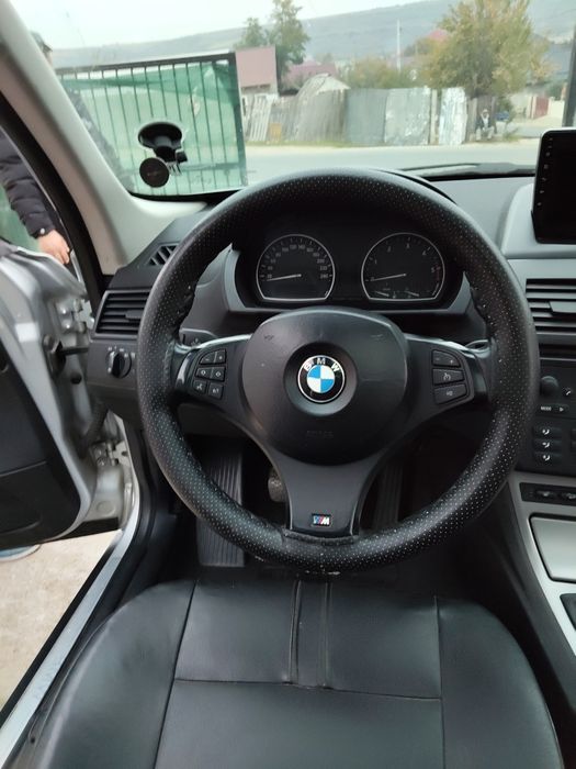 Vând BMW X3 2.0D