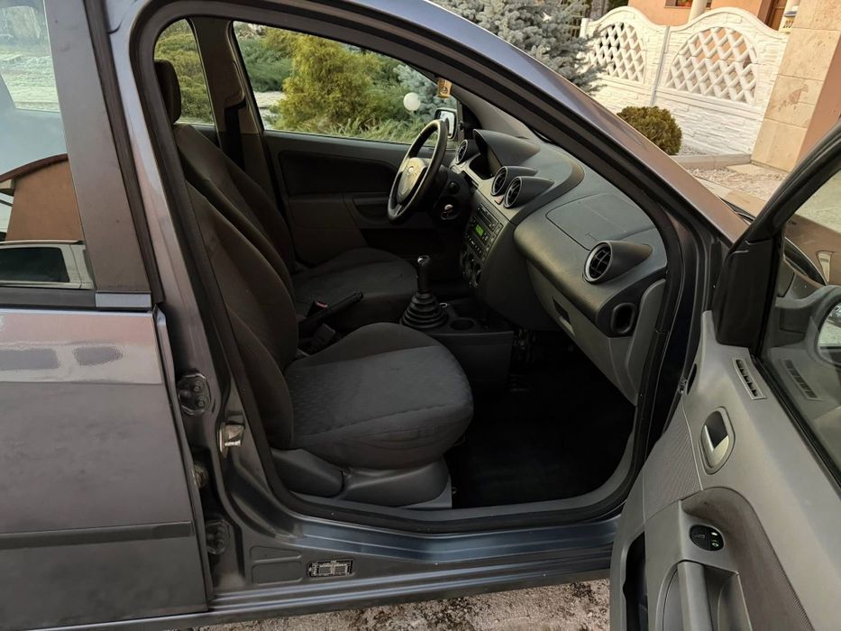Ford Fiesta 1.4 Diesel Fiscal pe Loc