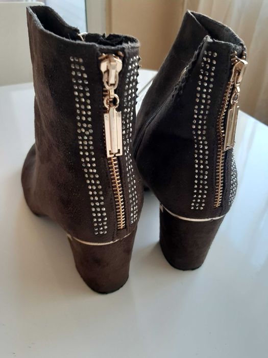 Боти кафяви велур №40 с кутия