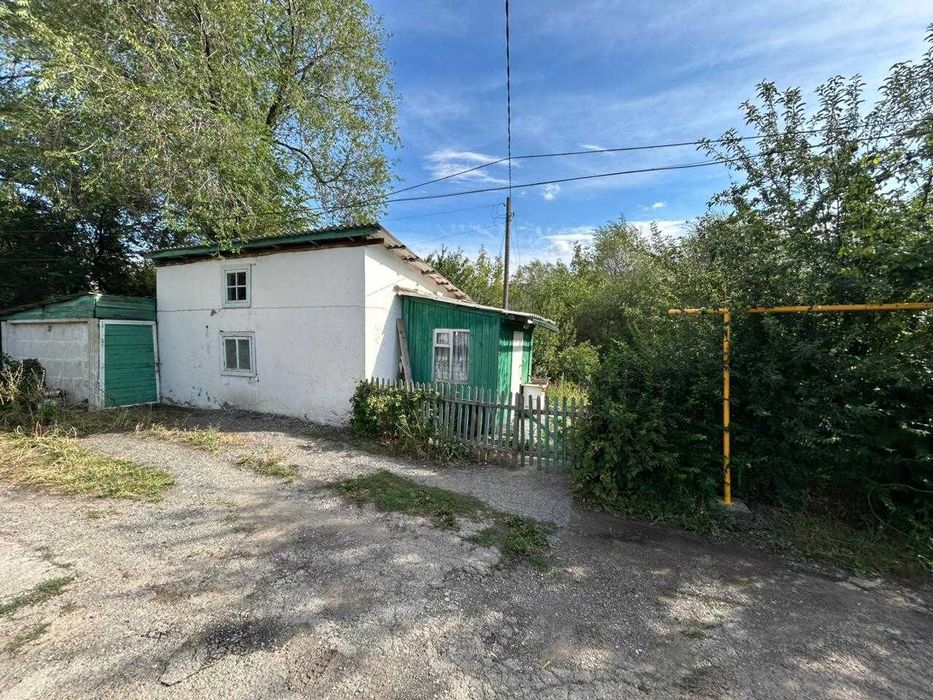 Продам участок с баней на 1 кардоне