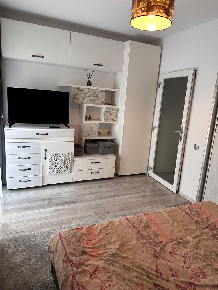 Apartament 2 camere, Eroilor Floresti