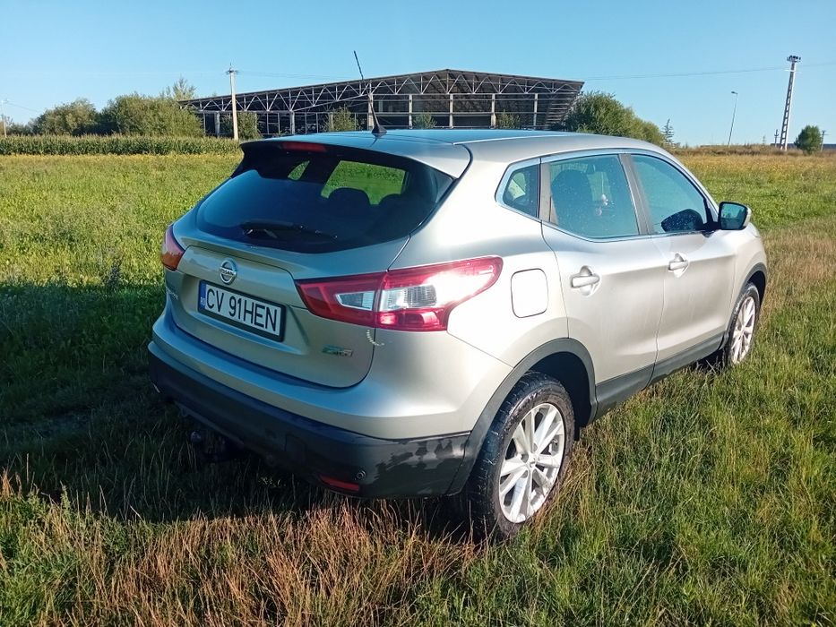 Nissan Qashqai 2015