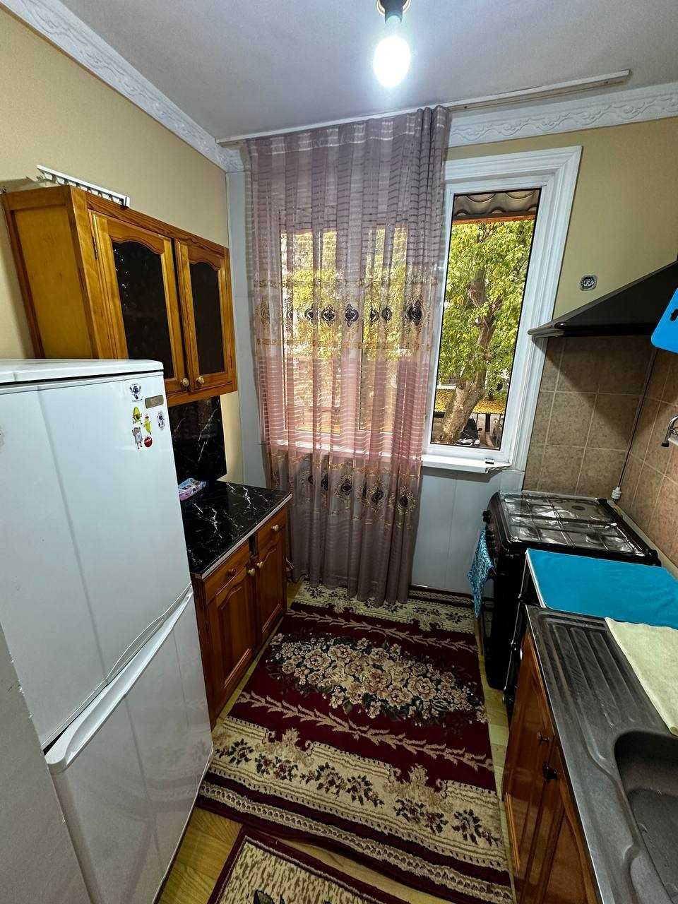 Ижарага квартира берилади Факат кизларга Хозяйка билан (Вокзал) Аренда