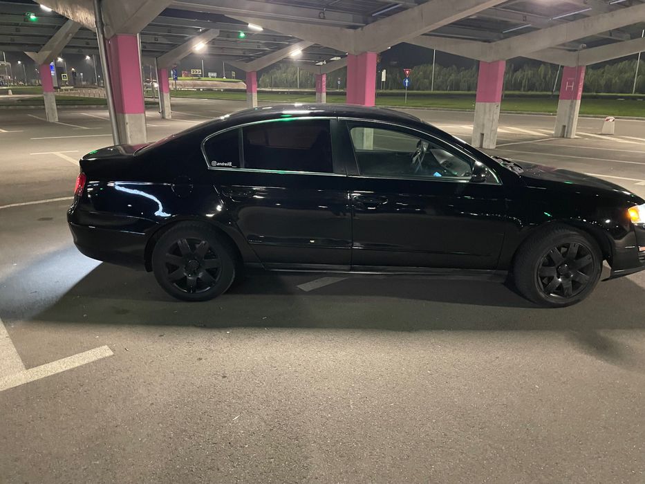 Vând passat b6 an 2006