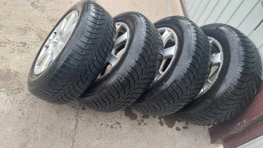 Jante ALIAJ VW 5X112 Anvelope IARNA  195 65 R15