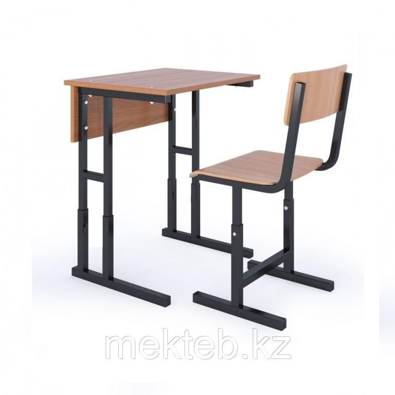 Для учебного центра - парты, стулья, доски