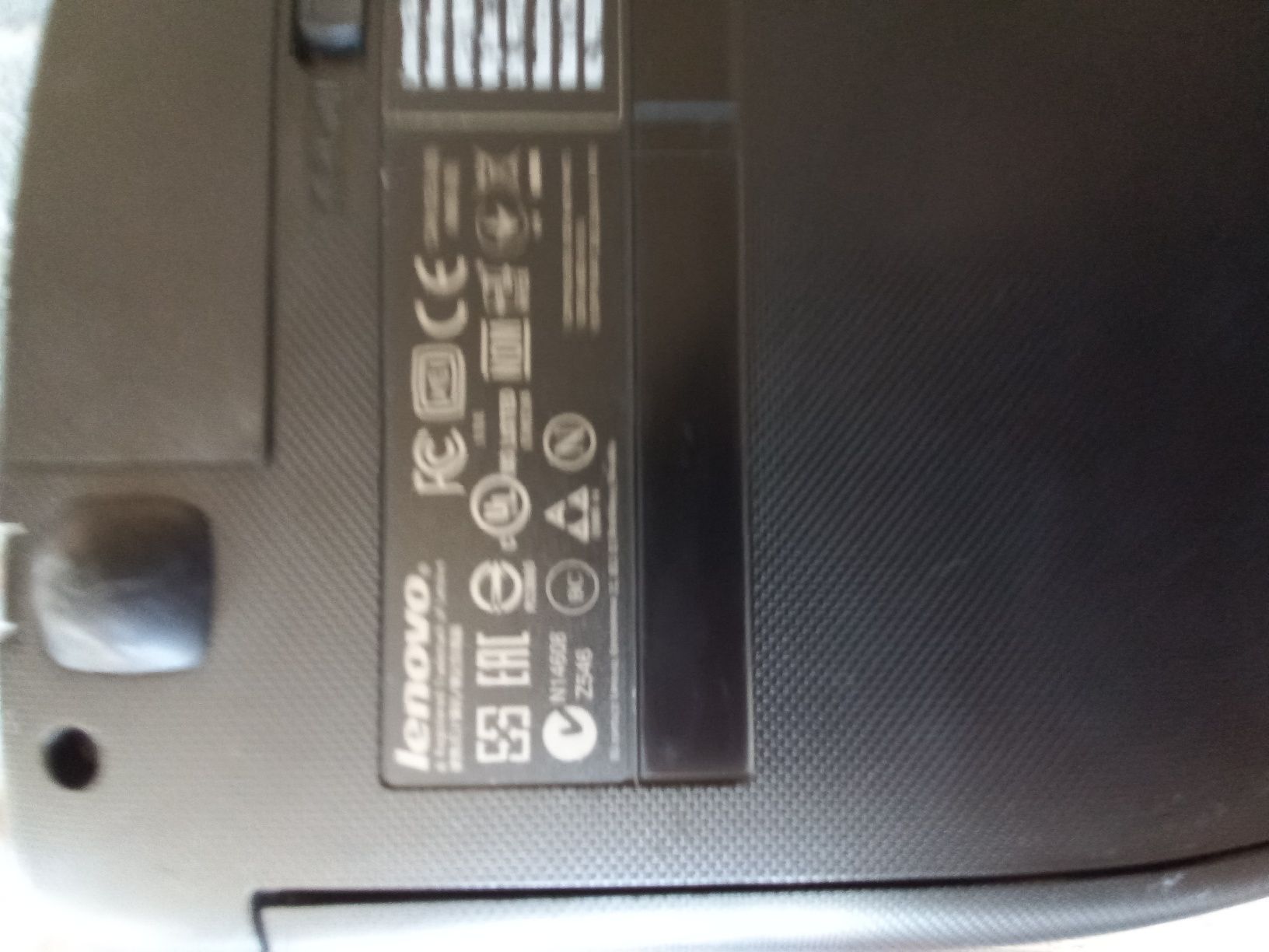 Lenovo G50 лаптоп