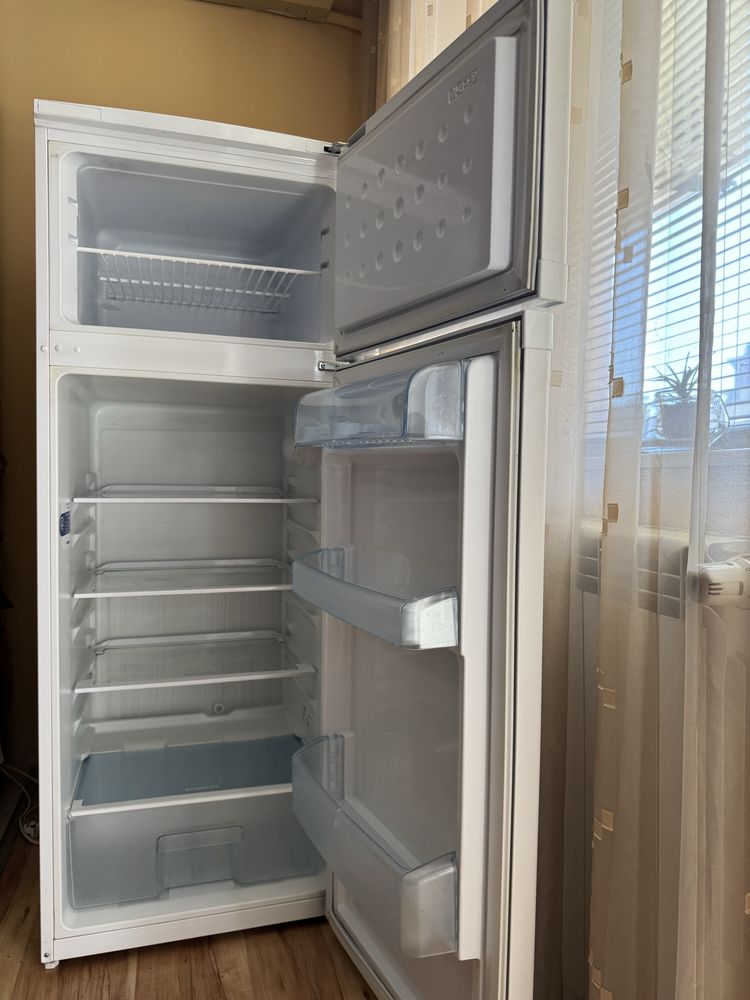 Хладилник BEKO D5240-HC