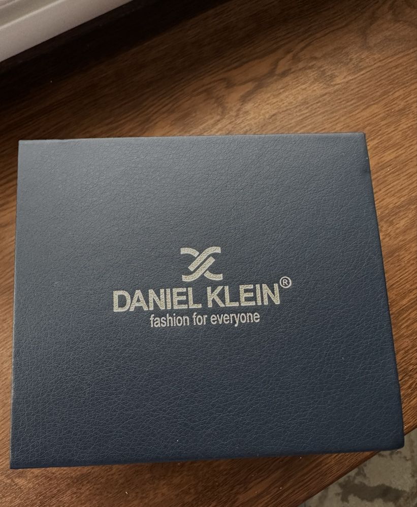 Сағат Daniel Klein