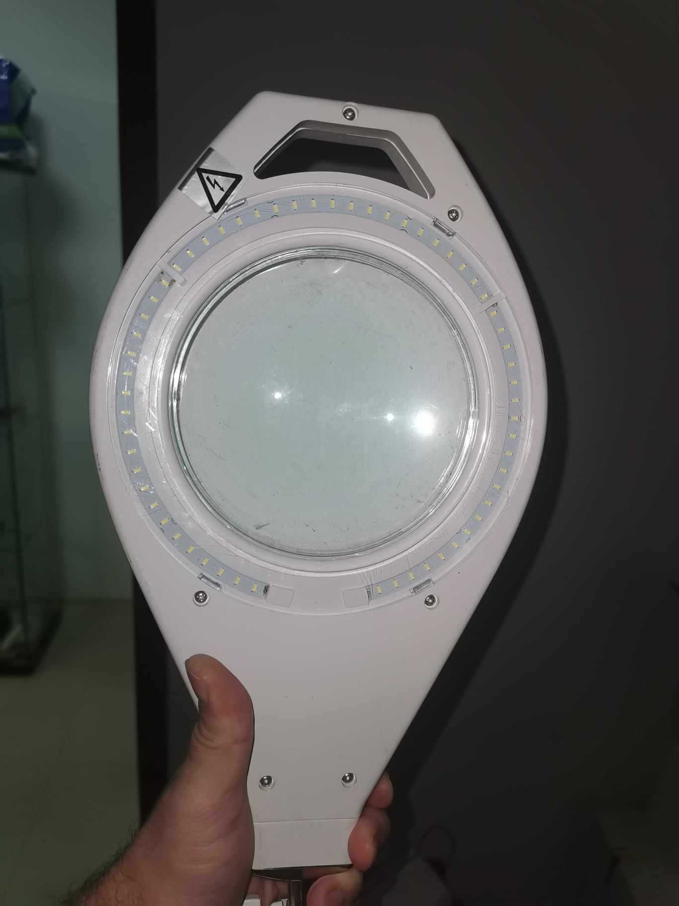 lampa lupa cosmetica led