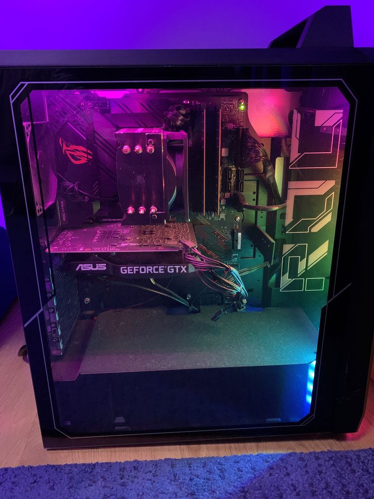 Sistem Desktop PC Gaming ASUS ROG Strix GT15