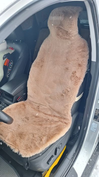 Продам меховые авточехлы