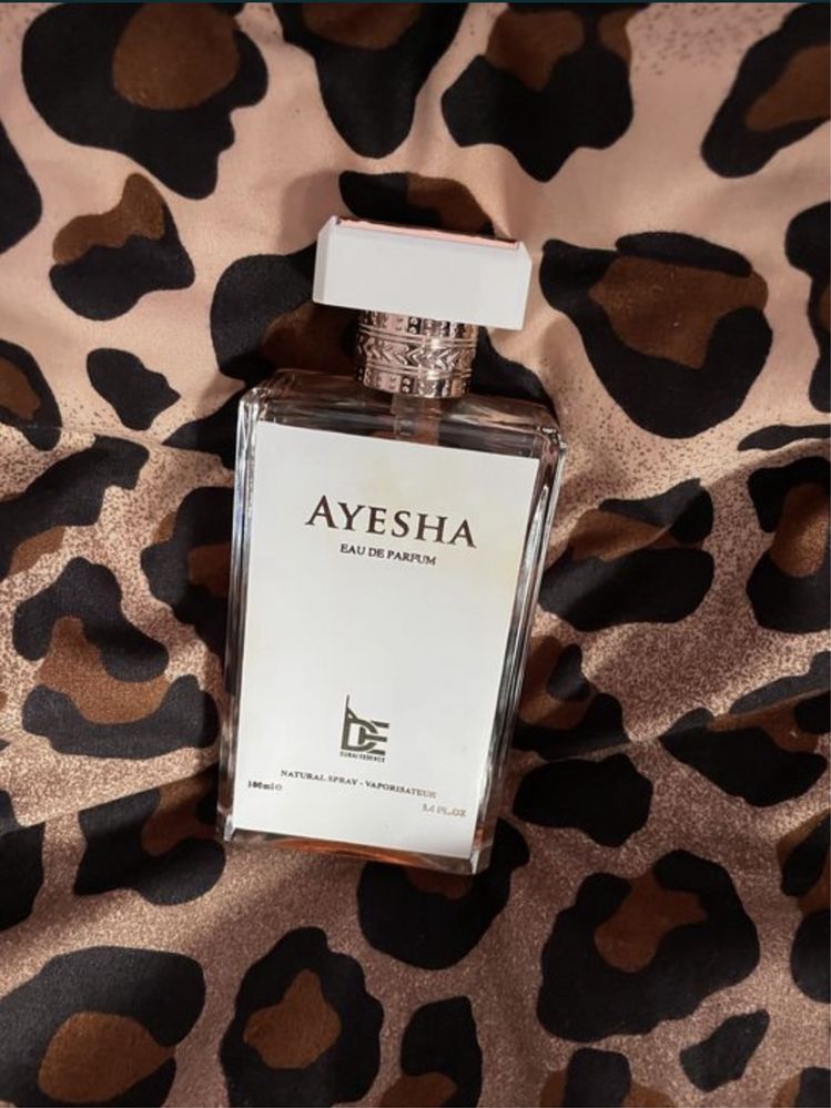 Parfum dama Ayesha, Super Pret!